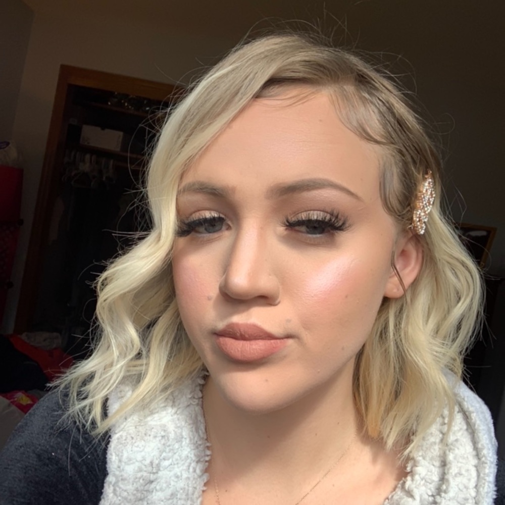 Meet your Posher, Hunter